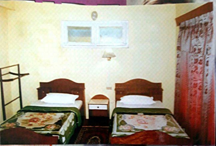 Hotel Mount Heaven Pokhara Exterior photo